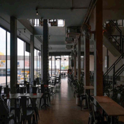 CHO THUÊ MẶT BẰNG GÓC 3MT NGANG 13M ĐƯỜNG NGUYỄN THỊ THẬP QUẬN 7