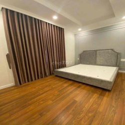 CHO THUÊ BT NAM VIÊN PMH Q7, TRỆT 2 LẦU, 4PN, FULL NT 60 TRIỆU/ THÁNG