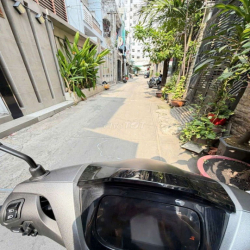 Nhà thuê Khuông Việt. Quận Tân Phú (3pn, 4wc) hẻm xe hơi.Dtsd 200m2