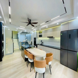 _SIÊU PHẨM NHÀ PHỐ KHU VIP_4PN FULL NỘI THẤT_NGUYỄN TƯ GIẢN P12_GÒ VẤP