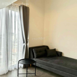 Duplex full nội thất mới xây ban công thoáng UEF, HIU giáp quận 1