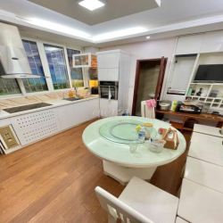Mặt phố An Dương, Tây Hồ ,6 tầng, thang máy, Tây, ta ở , kinh doanh