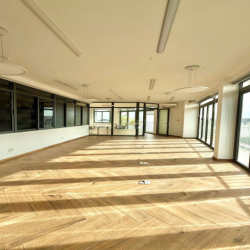 Cho thuê văn phòng 30m2 - 100m2, căn hộ 86m2 trong toà nhà, Q9 cũ