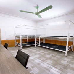 Nhượng nhà chdv cỏ tại 554 Trường Chinh 