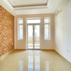 CHO THUÊ NHÀ PHỐ 4 TẦNG HẺM 535 KHU LỘC VỪNG – LIỀN KỀ VẠN PHÚC CITY 