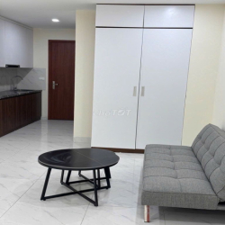 Chính chủ cho thuê căn hộ studio 35m2, có thang máy, nội thất đầy đủ