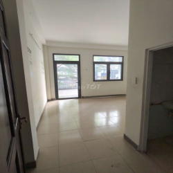 Nhà 4,5x20 Công Viên Thuận Kiều