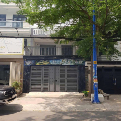 Nhà 4,5x20 Công Viên Thuận Kiều