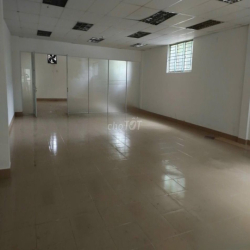 Cho thuê kho xưởng 1600m2 trong KCN Tân Bình, kho đẹp, sản xuất tốt