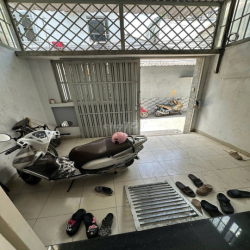 ⛔ Cho Thuê Nhà Hẻm 200 Lê Văn Việt - Gần Ngã 4 Thủ Đức 