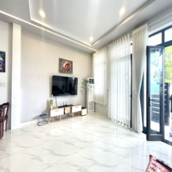 CHO THUÊ NHÀ 4 PHÒNG NGỦ FULL NỘI THẤT KHU PHÍA BẮC NHA TRANG