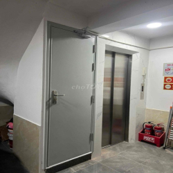 Còn trống p 3tr5 hđ 12 tháng ngay tại ngõ 242 Lạc Long Quân, Tây Hồ