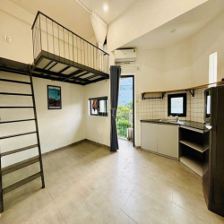 DUPLEX GÁC CAO FULL NỘI THẤT - BAN CÔNG NẰM TẠI GIGAMALL