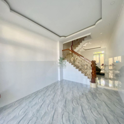 CHO THUÊ NHÀ Ở VÀ KINH DOANH MỚI XÂY 4 PHÒNG KHU VCN PHƯỚC LONG