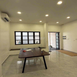 NHÀ PHỐ CITYLAND FULL MÁY LẠNH + THANG MÁY 43 TRIỆU