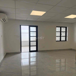 NHÀ PHỐ CITYLAND FULL MÁY LẠNH + THANG MÁY 43 TRIỆU