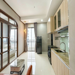 Căn hộ 1PN ban công 40m2 - Võ Văn Tần Q3 gần Nguyễn Thị Minh Khai, Q1