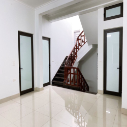 CHO THUÊ BIỆT THỰ | 4 TẦNG | 8PN | SÂN VƯỜN | GIA LÂM | 30 TRIỆU/THÁNG