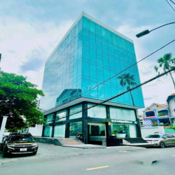 TÒA NHÀ GÓC ĐẸP 15M X 20M HẦM 6 LẦU, PCCC