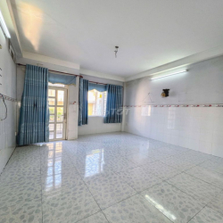 Nhà 4x12m 3Lầu ST (5PN 4WC) Hẻm 6m. Lê Văn Quới. Bình Tân