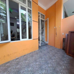 NHÀ 3TẦNG MT KHU PHẠM VĂN ĐỒNG 3PN,FULL NỘI THẤT GẦN BIỂN