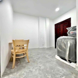 🔥Căn Hộ 2Ph Ngủ Full NT - Ban Công - Nằm Ngay Ngã Tư Phú Nhuận