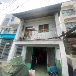 Nhà trống quận 1 cần cho thuê để ở lâu dài , giá hữu nghị