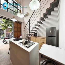 CHO THUÊ DUPLEX BAN CÔNG SIÊU BỰ FULL NỘI THẤT NGAY CMT8 - Q3