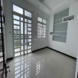 🌻C.G - CHO THUÊ NHÀ TRỆT LẦU ĐƯỜNG B5 KDC HƯNG PHÚ