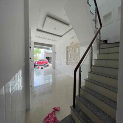 🌻C.G - CHO THUÊ NHÀ TRỆT LẦU ĐƯỜNG B5 KDC HƯNG PHÚ