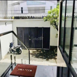 [Cho Thuê] Toà Nhà!!! Nam Kỳ Khởi Nghĩa Q3 (Đoạn 2 Chiều) dt: 9 x 30m