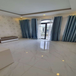 CHÍNH CHỦ CHO THUÊ NHÀ NC -6PN-3L- Hem 5M- LAM VP CTY- NGAY VẠN PHÚC 