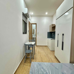 Căn hộ mới xây Lê Văn Lương Full nội thất tiện nghi y hình