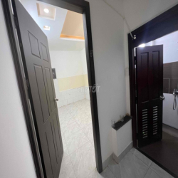 GIẢM 1TR THÁNG ĐẦU PHÒNG MÁY LẠNH NGAY CẦU VƯỢT LINH XUÂN