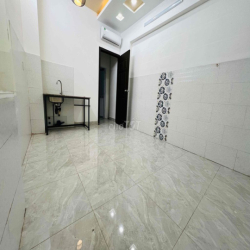 GIẢM 1TR THÁNG ĐẦU PHÒNG MÁY LẠNH NGAY CẦU VƯỢT LINH XUÂN