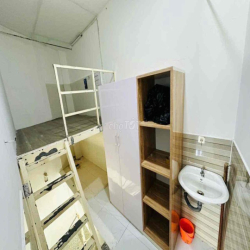 nhà mặt tiền hẻm xe hơi tới nhà,full nội thất