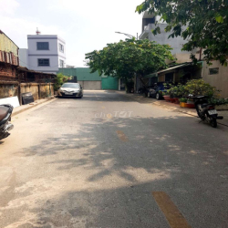 NHÀ MỚI TINH HAI MẶT TIỀN 1 TRỆT 3 LẦU, SÂN THƯỢNG, CÓ 4PN