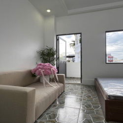PENTHOUSE SANG XỊN 2PN - NGAY TÂN HƯƠNG - FULL NT BAN CÔNG -FREE 2 XE 