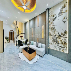 _SIÊU PHẨM NHÀ PHỐ XÂY MỚI 4PN_FULL NỘI THẤT NGAY CHỢ AN NHƠN_