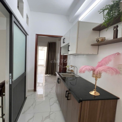 PENTHOUSE SANG XỊN 2PN - NGAY TÂN HƯƠNG - FULL NT BAN CÔNG -FREE 2 XE 