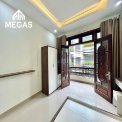 Khai Trương căn hộ full nt cao cấp, ban công 45m2 ngay Bàu Cát