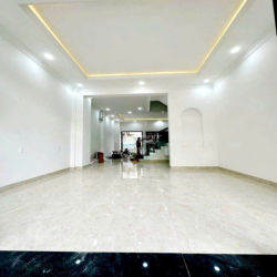 NHÀ MỚI TINH HAI MẶT TIỀN 1 TRỆT 3 LẦU, SÂN THƯỢNG, CÓ 4PN