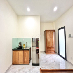 Phòng Cao Cấp Thang Máy Gần Công Viên Làng Hoa Gò Vấp