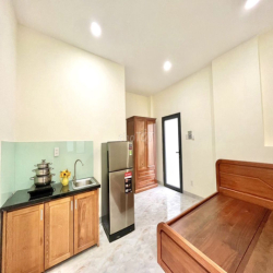 Phòng Cao Cấp Thang Máy Gần Công Viên Làng Hoa Gò Vấp