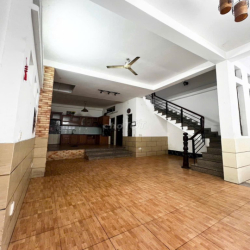 Biệt thự siêu đẹp khu Tân Quý 6 x 13 M đúc 3,5 tấm 4 PN, 4 Wc 