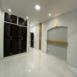 Cần cho thuê nhà 279/3A Huỳnh Văn Bánh P.11 Q.Phú Nhuận