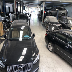 Cho thuê nhà mặt tiền Đường Nguyễn Hữu Cảnh, Bình Thạnh. DT: 20x20m