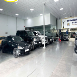 Cho thuê nhà mặt tiền Đường Nguyễn Hữu Cảnh, Bình Thạnh. DT: 20x20m