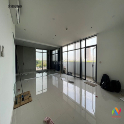 Cho thuê Officetel Q7 Boulevard, 70m2, căn góc, giá 11 triệu