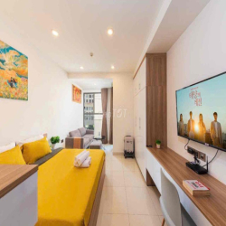 Căn hộ studio Saigon Royal đầy đủ nội thất ở liền